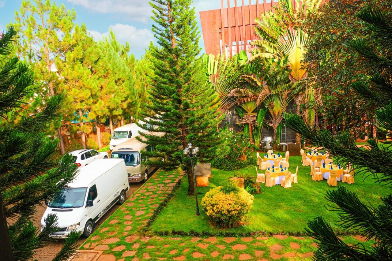 Trung Nguyên Coffee Resort Buon Ma Thuot Exterior foto